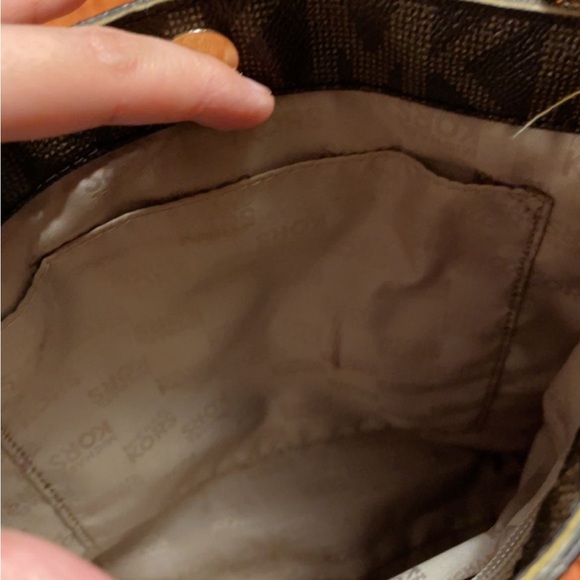 Micheal Kors Crossbody Bag - Picture 6 of 6